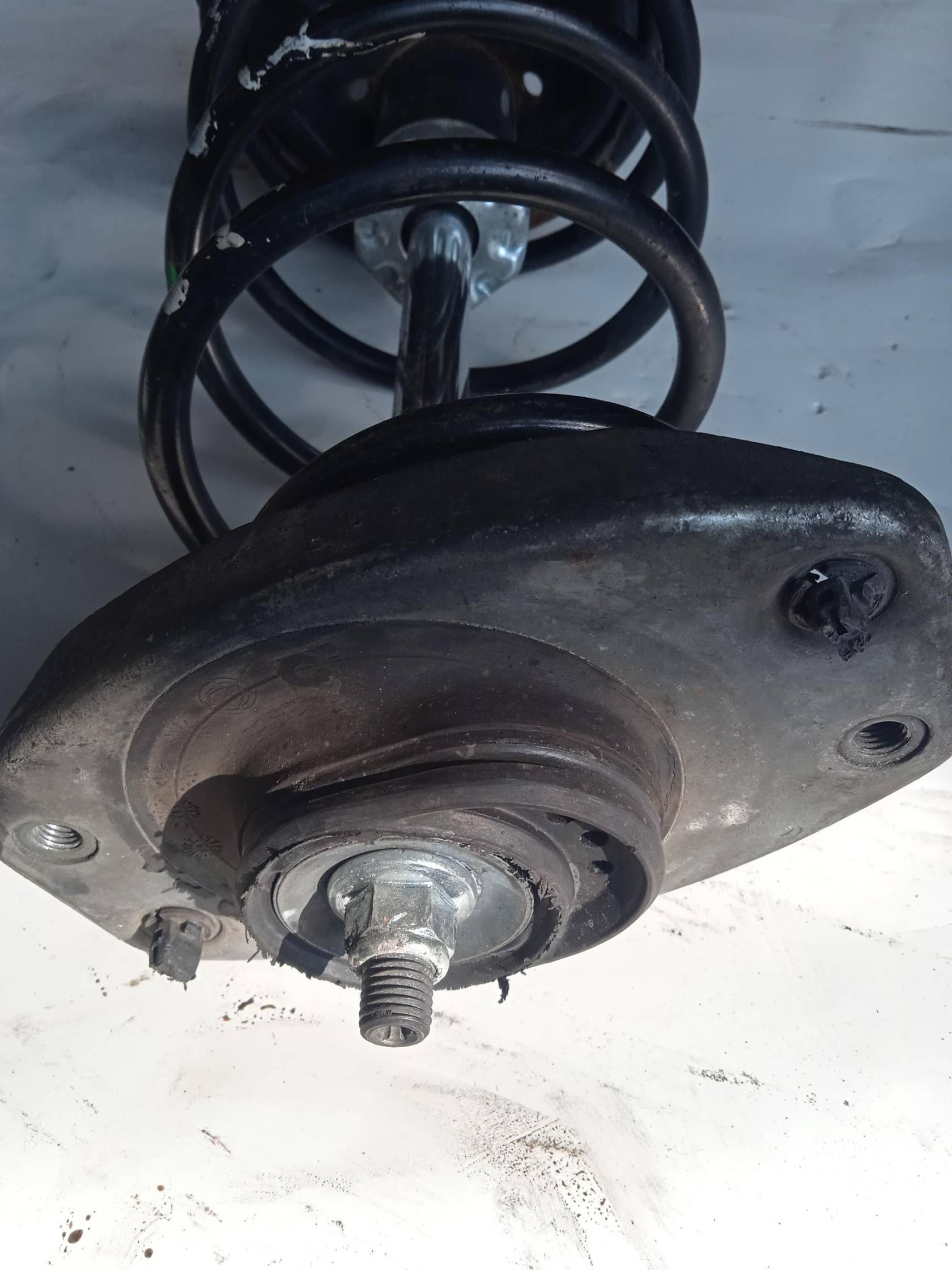 Ammortizzatore ant. dx.